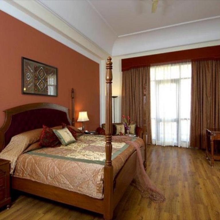 Le Meridien Jaipur room interiors
