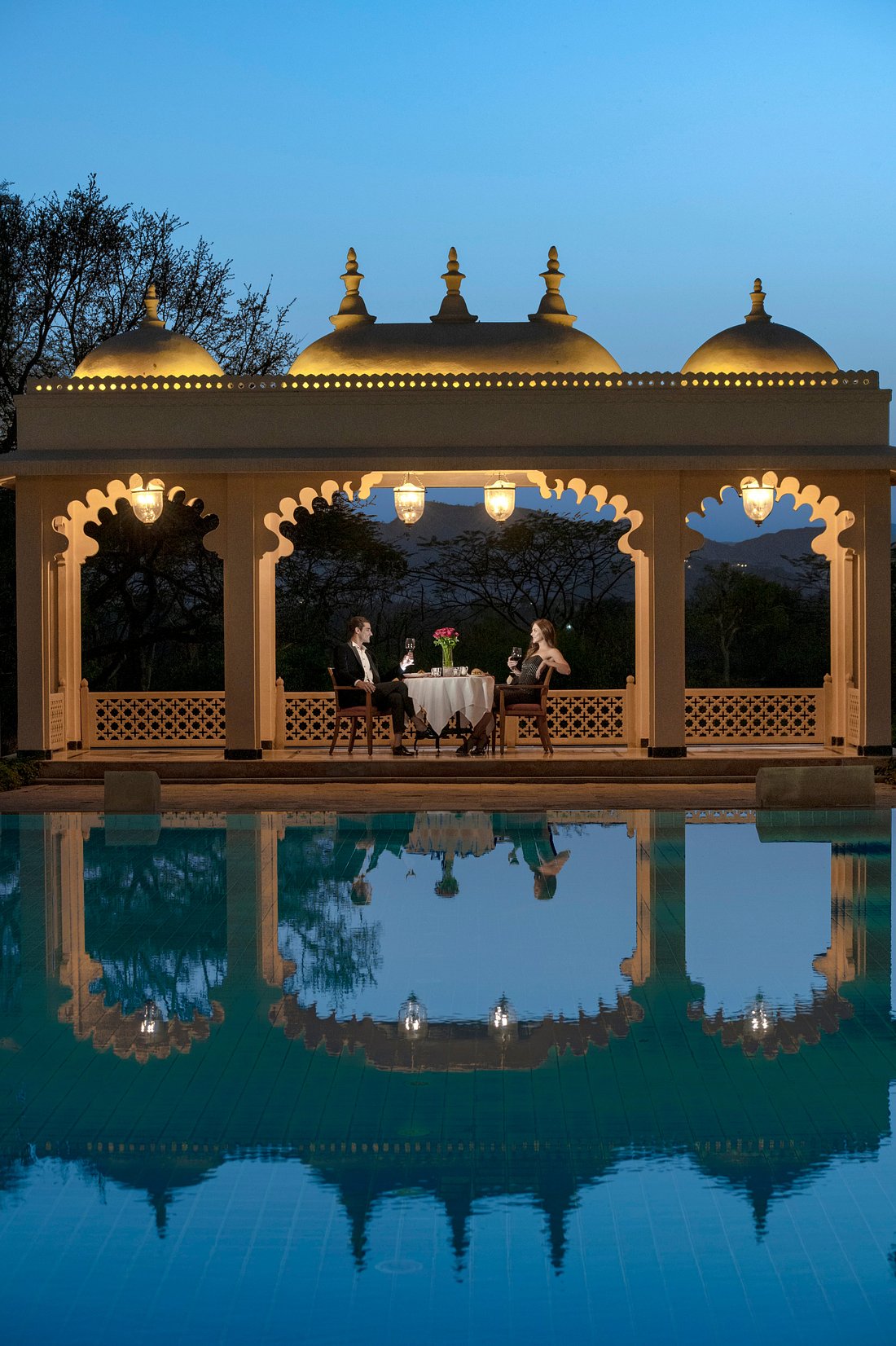 Pool rastaurant in Trident Udaipur